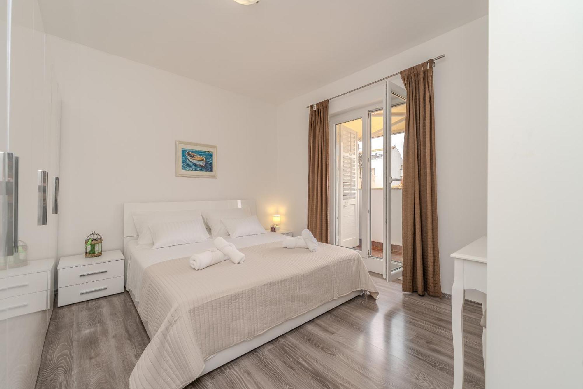 Zadar Center Apartment Verdi,Big & Cosy Luaran gambar