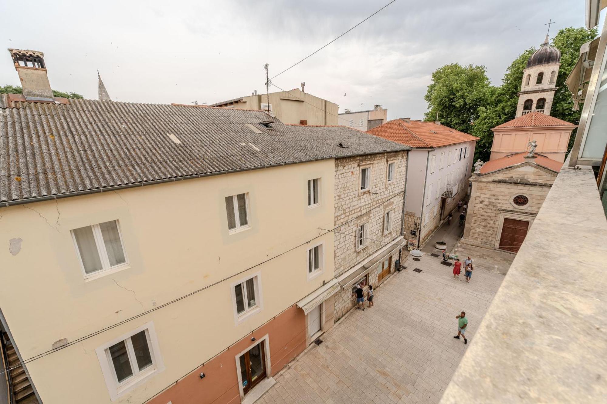 Zadar Center Apartment Verdi,Big & Cosy Luaran gambar
